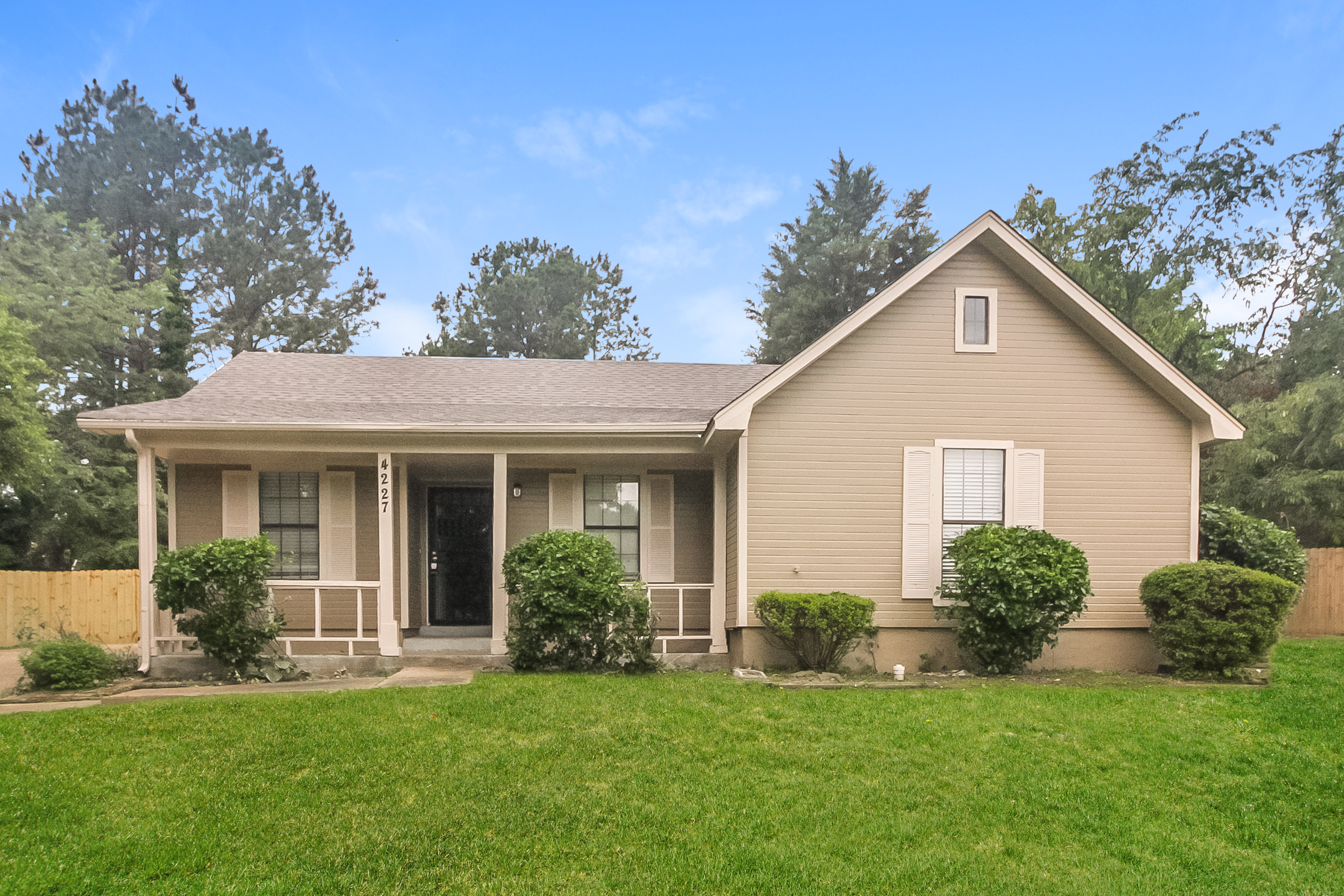 4227 DEW MIST CV Memphis, TN 38141